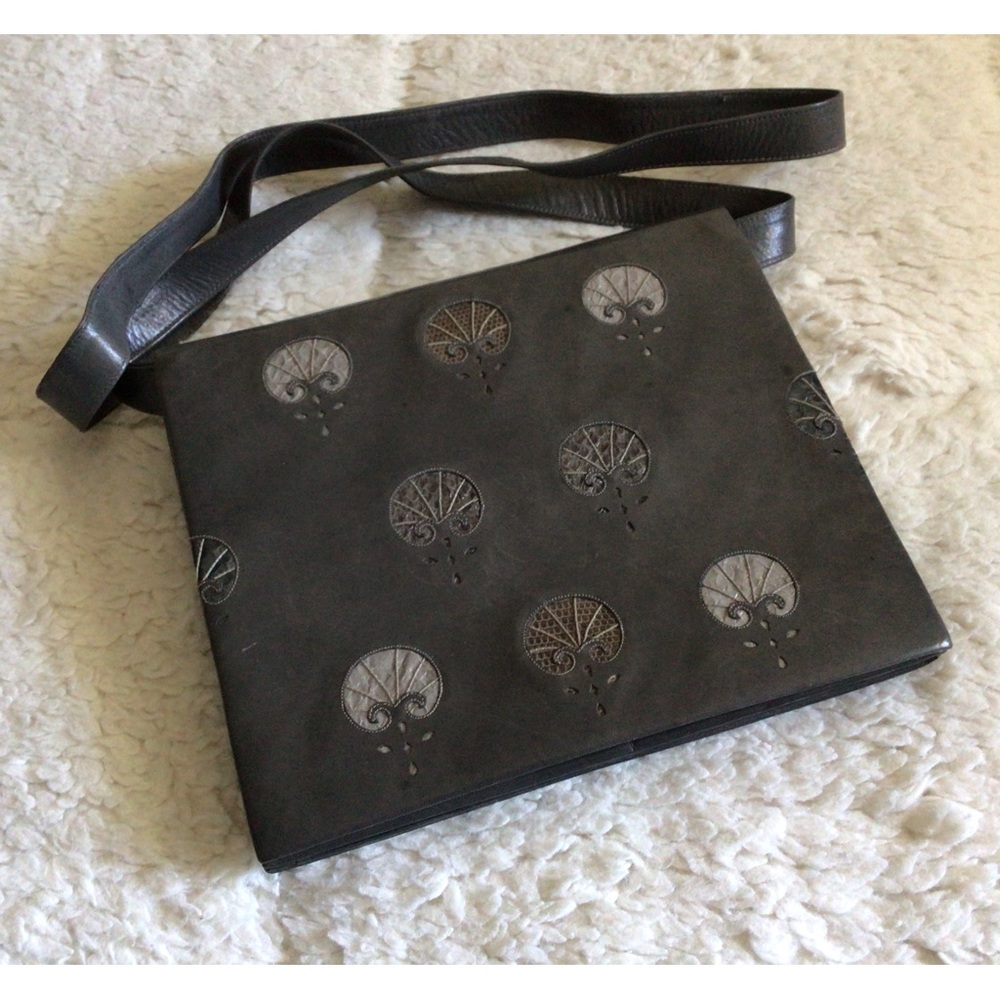 Vintage Andrea Pfister Luxurious Tooled Leather Shoulder or Clutch